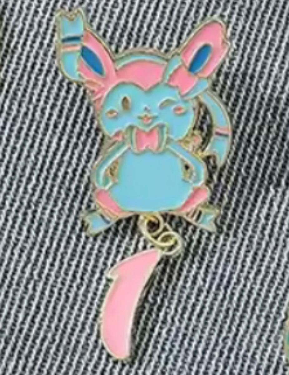 Sylveon Dangling Tail Pin Badge