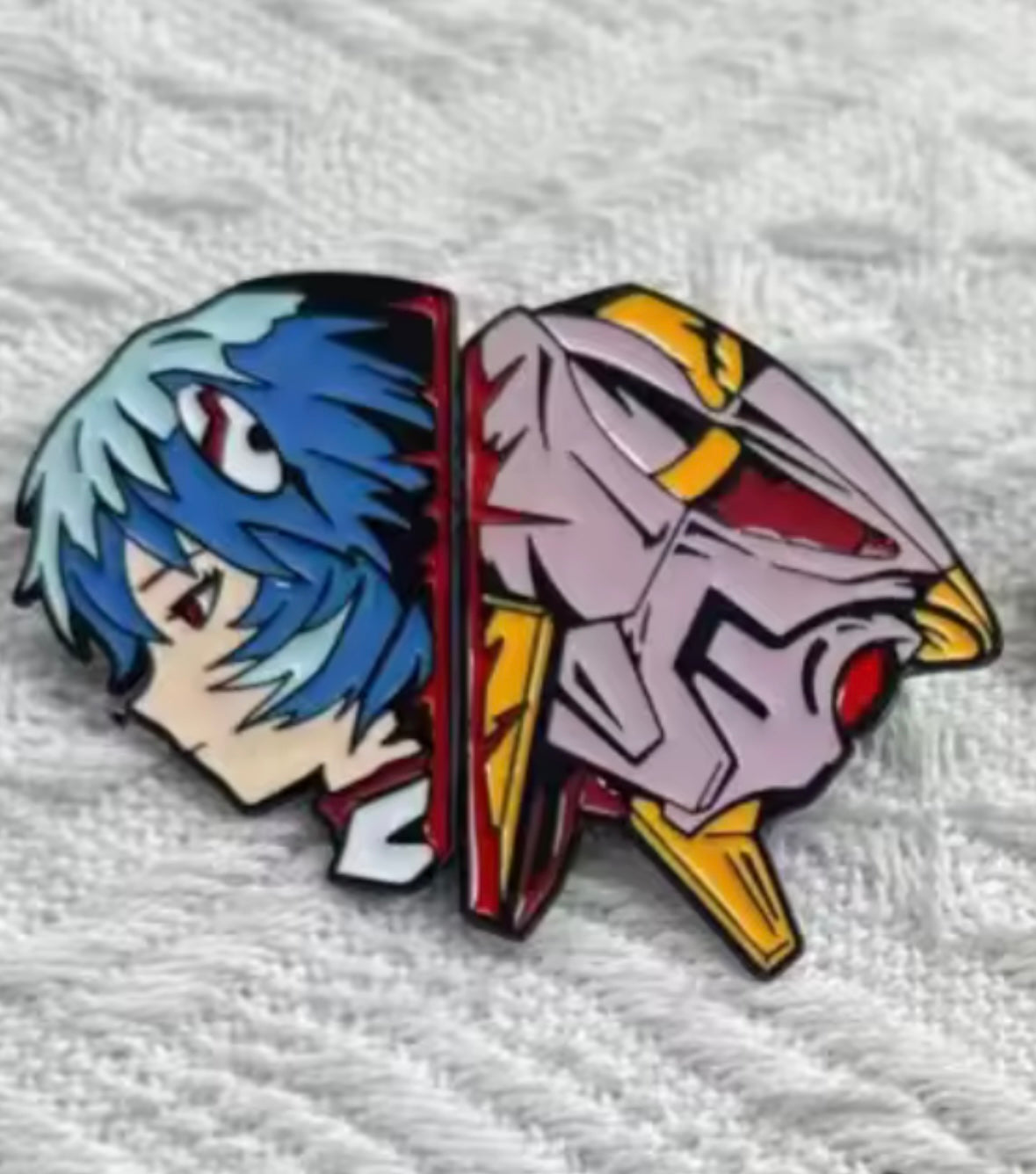 Rei and Eva0 Pin Badge