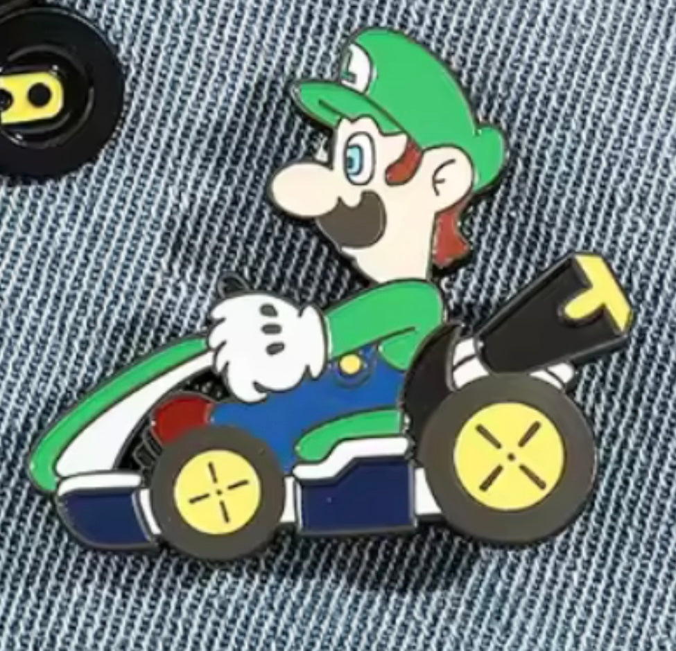 MarioKart Luigi Pin Badge