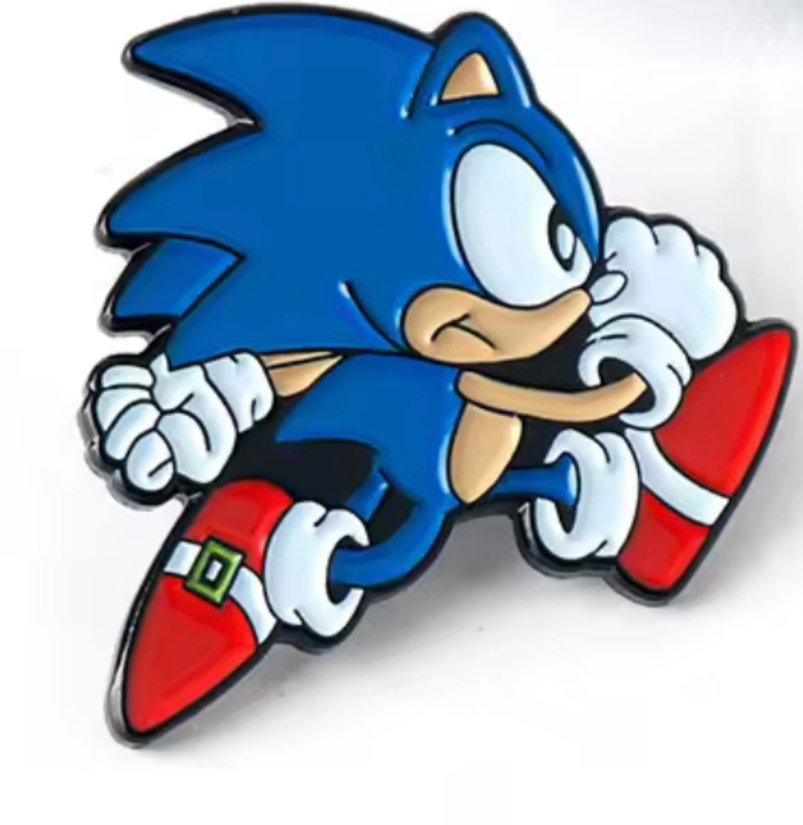 Sonic Running Pin Badge