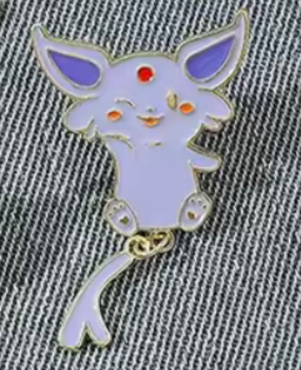 Espeon Dangling Tail Pin Badge